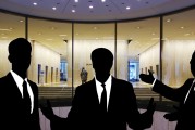 姚勁波：AI可以替代招聘專員、房產(chǎn)中介的工作