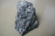鋅庫(kù)存低的原因是什么？低庫(kù)存對(duì)期貨市場(chǎng)有何影響？