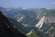 夢魘之境——山體滑坡的驚懼與思考，山體滑坡的驚懼與思考，夢魘之境的挑戰(zhàn)