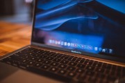 Win7系統(tǒng)下注冊(cè)表刪除教程，輕松掌握注冊(cè)表清理技巧，輕松學(xué)會(huì)Win7系統(tǒng)注冊(cè)表刪除與清理技巧