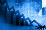 近三個(gè)月零售值下降14.2%，內(nèi)地零售點(diǎn)凈關(guān)閉261家！黃金珠寶龍頭周大福如何脫困？
