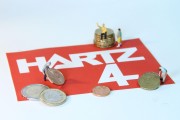 考慮中小保險公司實際困難 保險業(yè)新會計準(zhǔn)則獲準(zhǔn)“暫緩執(zhí)行”空間