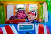 探索孩子的學(xué)習(xí)世界，幼兒英語游戲免費(fèi)下載，幼兒英語學(xué)習(xí)游戲，探索快樂學(xué)習(xí)新天地