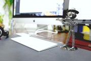游窩游戲盒，一款由阿里巴巴旗下的游窩科技推出的在線休閑游戲盒子。這款產(chǎn)品以其豐富的游戲資源、優(yōu)質(zhì)的用戶體驗(yàn)和個性化的推薦系統(tǒng)吸引了大量玩家的關(guān)注。，游窩游戲盒，集豐富資源與優(yōu)質(zhì)體驗(yàn)于一體的在線休閑游戲盒子