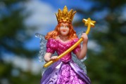 公主的自由，公主的自由，一個(gè)視角