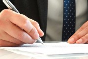 如何評估徽商期貨的？這種評估如何影響選擇？