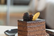 從零開始學(xué)習(xí)制作美味的自由式蛋糕游戲——教程指南，自控力與創(chuàng)新烘焙技巧，從零開始制作美味自由式蛋糕的游戲教程