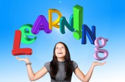 孩子玩游戲，免費的英語學習途徑，讓孩子在游戲中掌握英語技能——免費英語學習平臺推薦