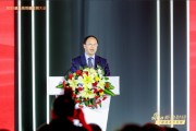 五大公募掌門熱議基金高質(zhì)量發(fā)展：主動管理與被動ETF之爭硝煙再起！“新質(zhì)財富管理力”橫空出世！