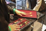 老鋪黃金又漲價了！這次是耳釘等低價產品，2個月前剛漲過