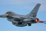 泰媒：泰空軍出動戰(zhàn)機摧毀柬方兩處軍事目標