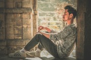 夢中驚醒，朋友向我借錢