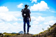熊二快跑游戲，一場(chǎng)無(wú)盡的冒險(xiǎn)之旅，熊二快跑，探索無(wú)盡的冒險(xiǎn)旅程