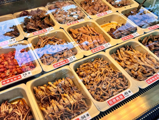 鮮貨少賣5個億，門店縮水5000家，絕味食品半年凈利跌四成